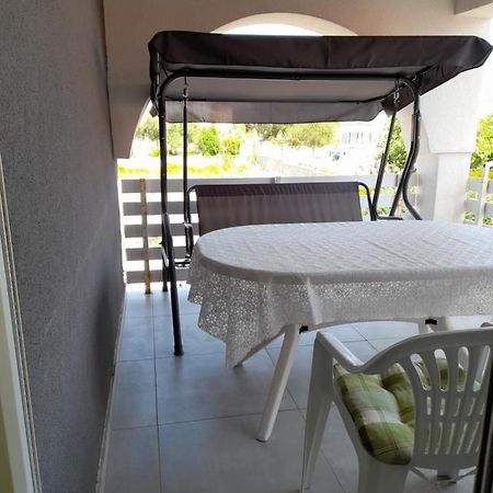 Apartmani Plesa Vir Exteriör bild