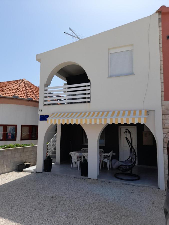Apartmani Plesa Vir Exteriör bild